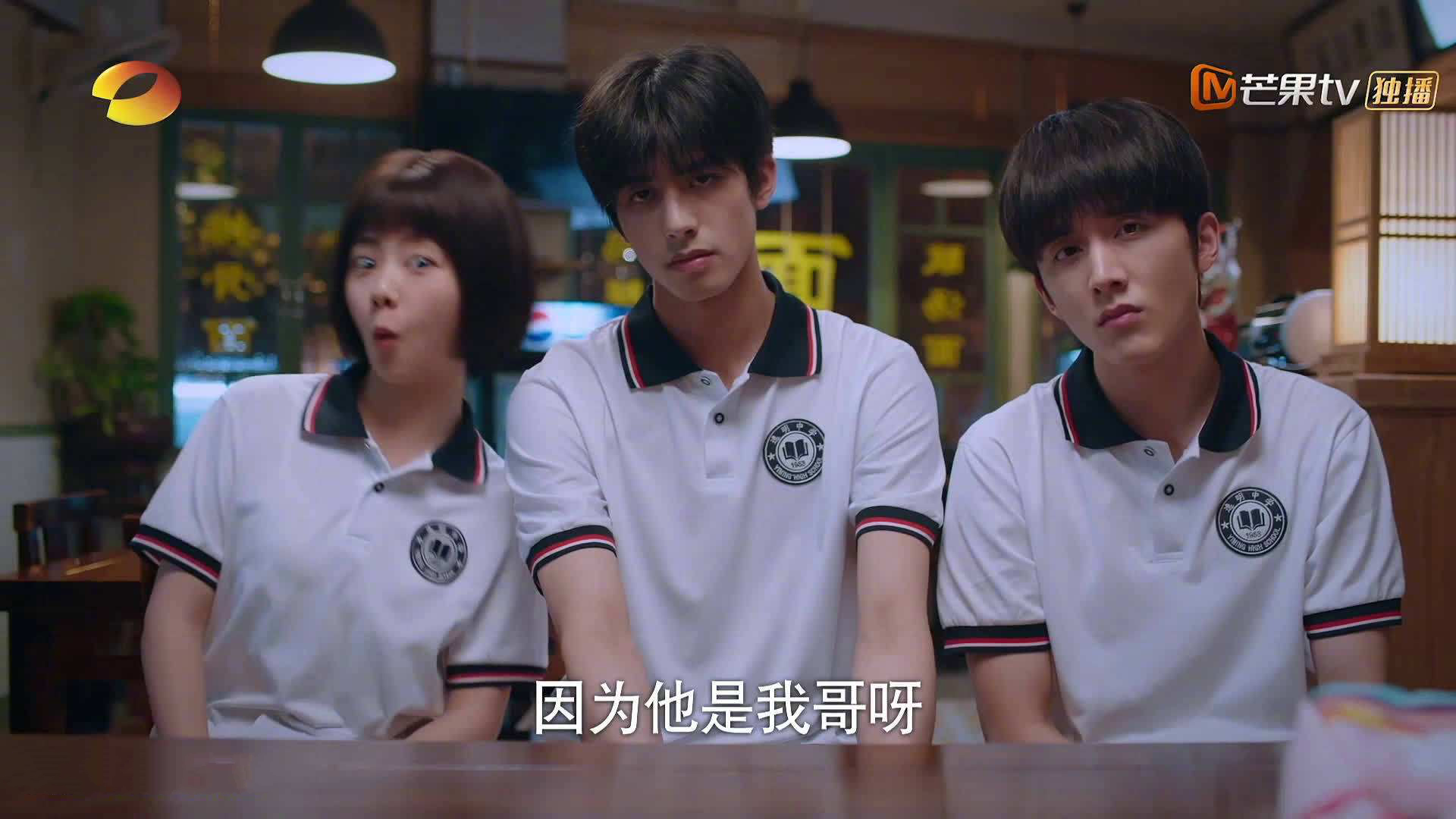 “高新区全民健身馆:短柄墙球比赛充满变数,选手智勇双全,惊艳全场”