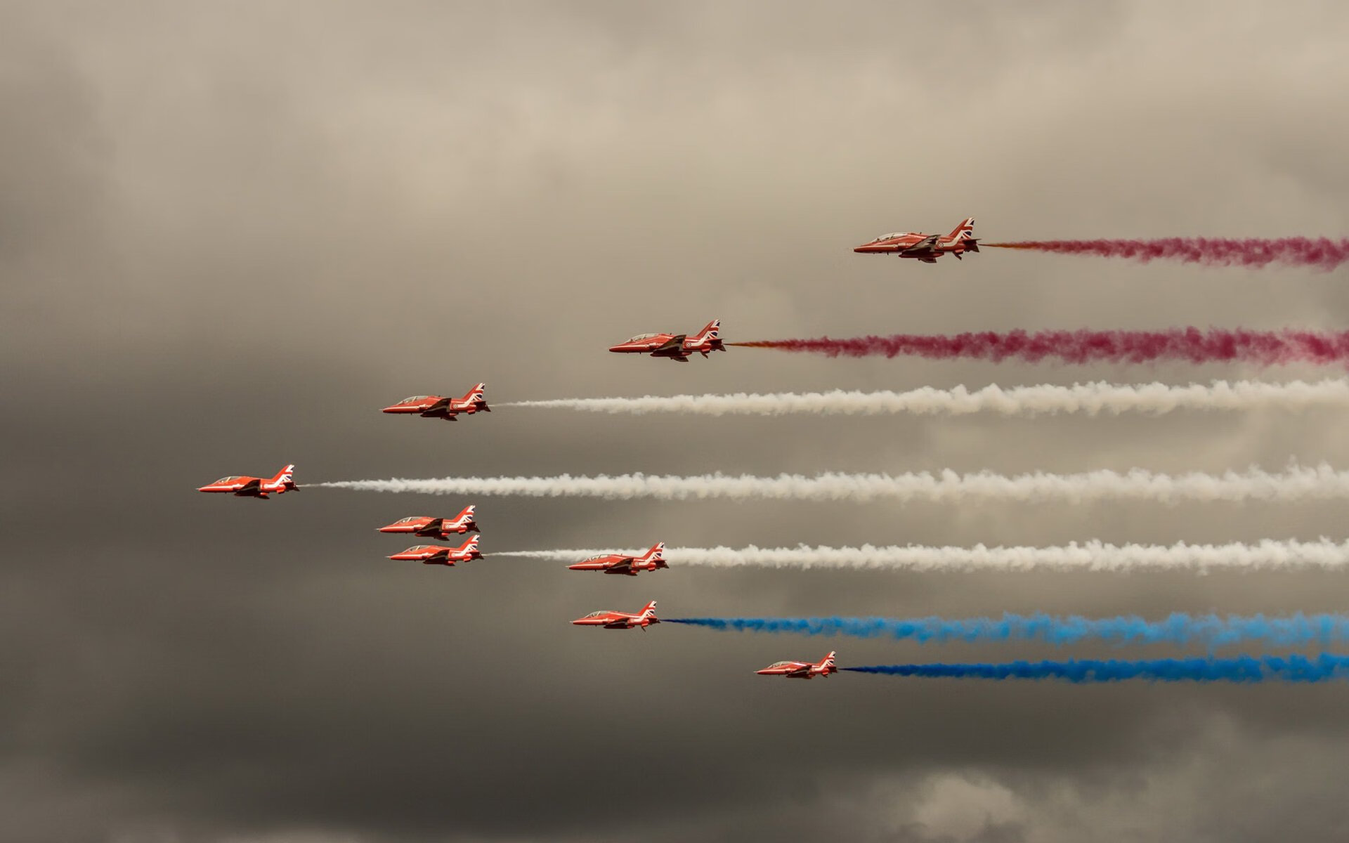 球队领袖退役后关键替补能否顶上责任空缺,球星退役意味着什么