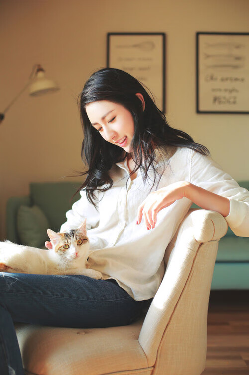 爱游戏-唐纳德·高尔凭借出色突破能力，成为袋鼠队关键人物，唐纳德古尔德