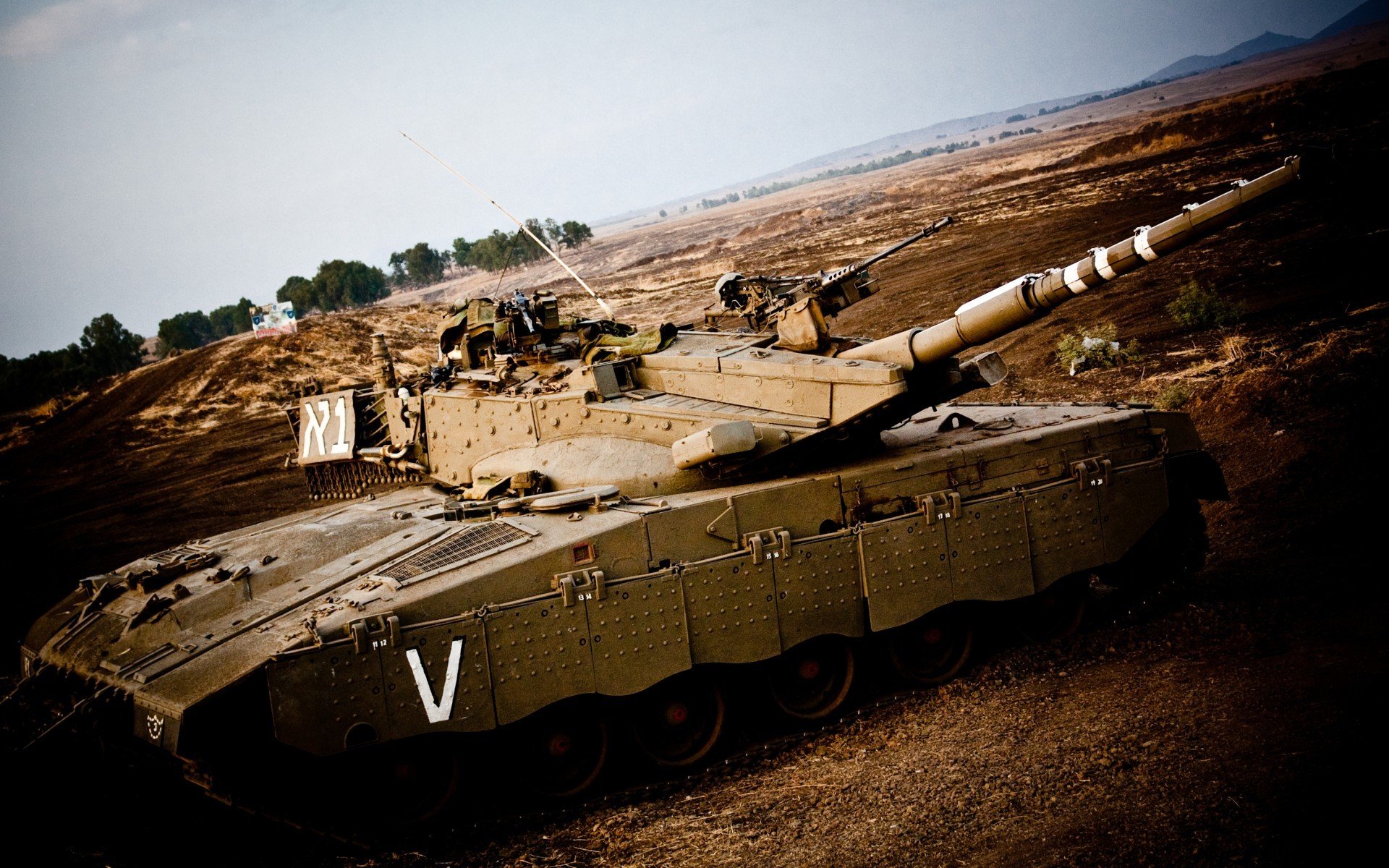 字母哥强调进攻选择需更加合理,字母哥进球后动作