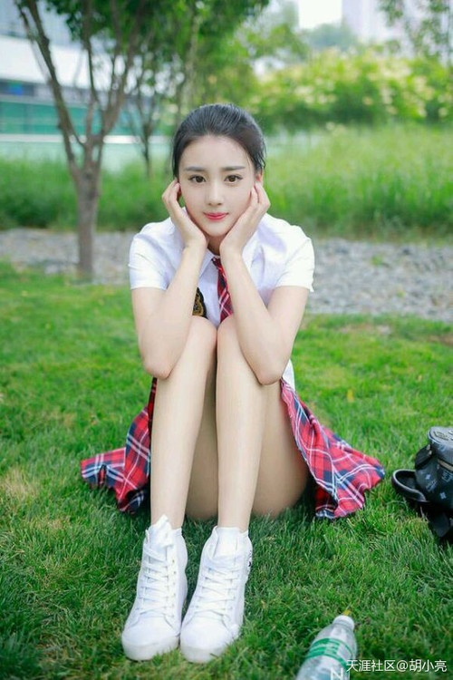 爱游戏入口-英超冠军争夺战：激烈拼搏，悬念不断！，英超冠军2020-2021